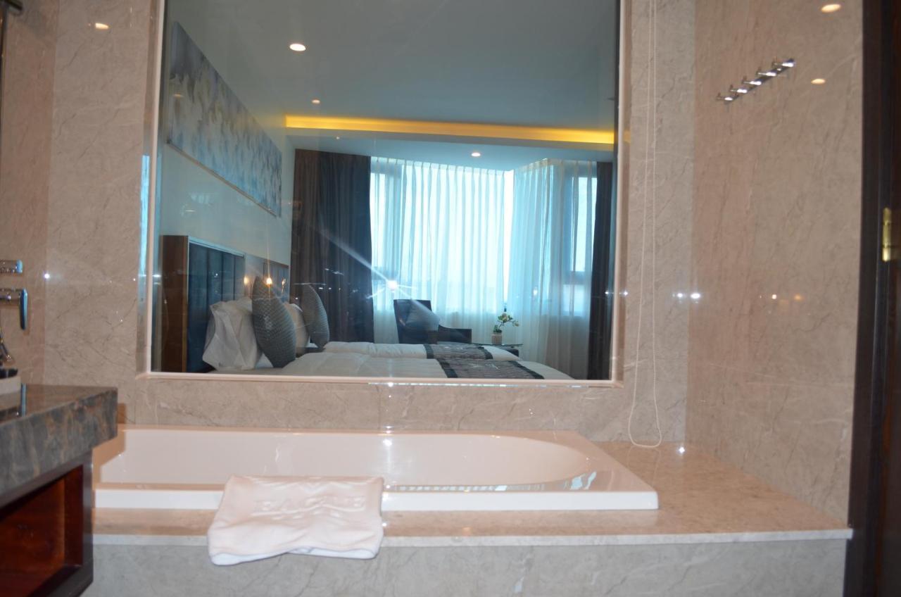 Dai Tiet Eagle Hotel מראה חיצוני תמונה